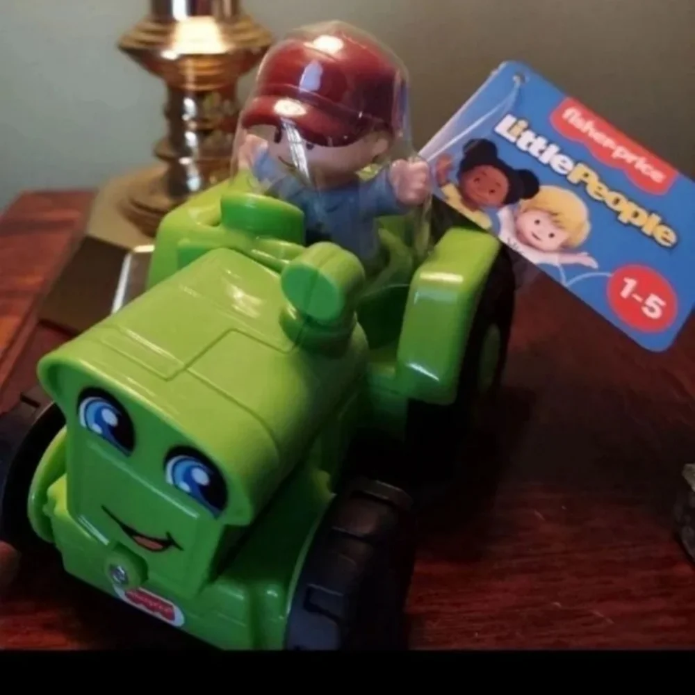 Fisher-Price Little People Tractor Truck & Farmer BNWT FIRM $$